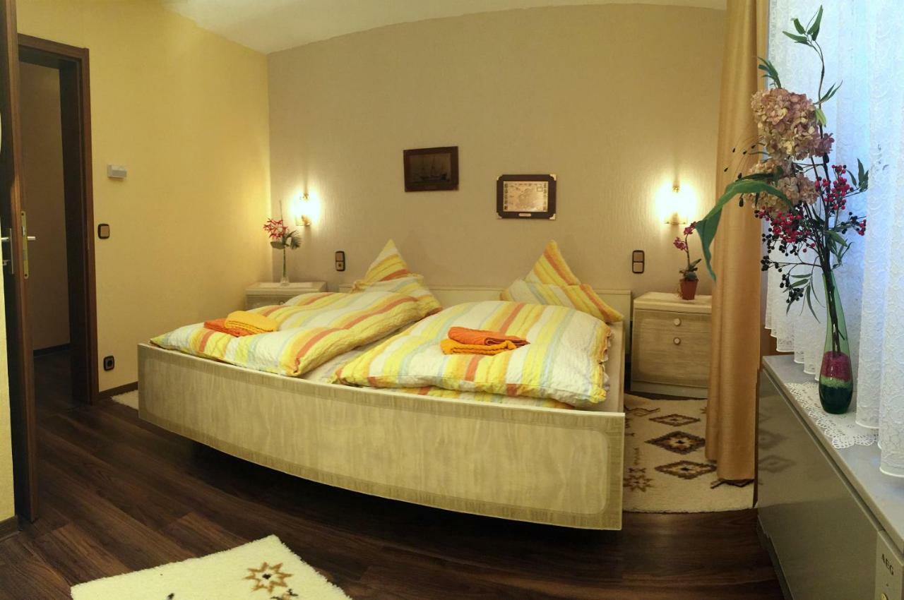 Ferienwohnung Schneider Ormesheim 外观 照片